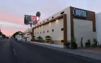 Hotel Regis Hotels in Mexicali