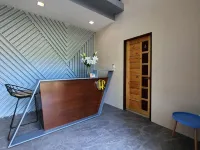 Rold and Roub Home Suites by Cocotel - parking