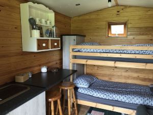 Beehive @ Westcote Glamping- Campsite