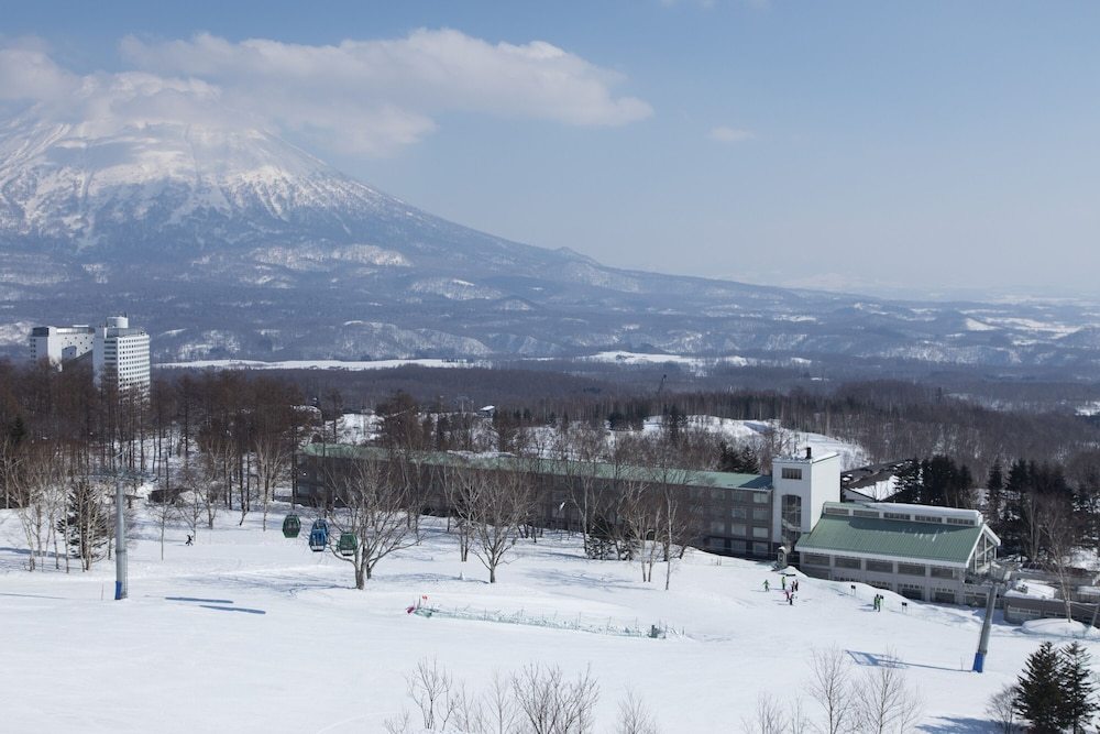 The Green Leaf, Niseko Village