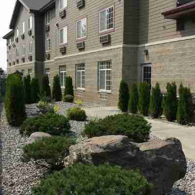 Best Western Plus Kennewick Inn Hotel Exterior