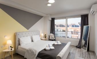 Supreme Luxury Suites by Athens Stay