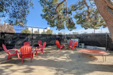 Downtowner Boutique Hotel