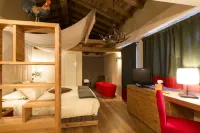 Chalet Eden Eco Hotel, Restaurant & Wellness Hotels in Валле-д’Аоста