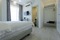 Aloha Hotel Sdn Bhd فنادق في بونتيان