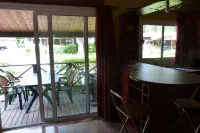 Chateau-Camping la Grange Fort, 63500 les Pradeaux