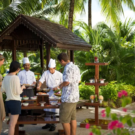 Pullman Phuket Karon Beach Resort