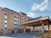 Hampton Inn Bridgeport/Clarksburg فنادق في Bridgeport