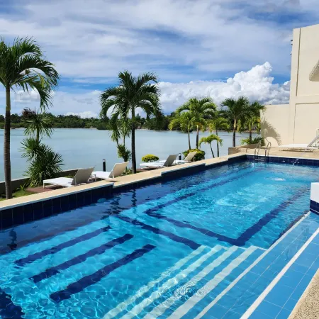 Cube9 Resort & Spa