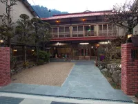 Atarashiya Ryokan Các khách sạn ở 