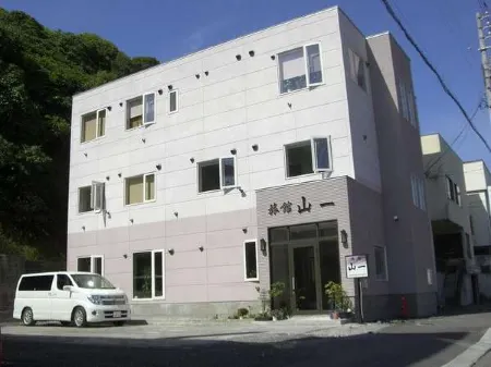 Ryokan Yamaichi Отели рядом с достопримечательностью «Хёсэцу-но мон»