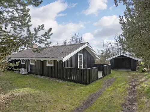 "Eliana" - 350m from the Sea Hotels in Strandby