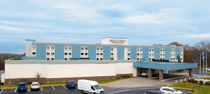 Bella Vista Hotel & Suites Hotels in Lynchburg