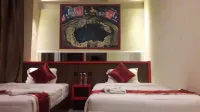 RedDoorz at Brizky Hotel Palu Hotel di Mantikulore