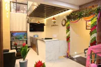 Sunshine International Boarding & Lodging Hôtels à : Belur
