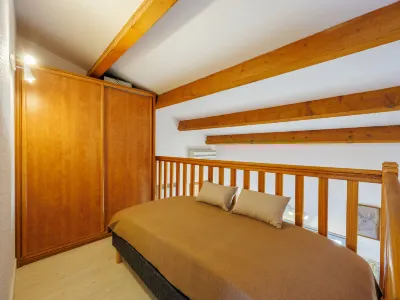 Petite Cigale Hotels near Plage Saint Pierre La Mer