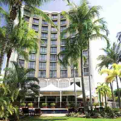 DoubleTree by Hilton Esplanade Darwin Hotel Exterior