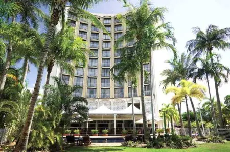 DoubleTree by Hilton Esplanade Darwin