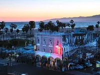 Samesun Venice Beach Hotels near Ocean Avenue