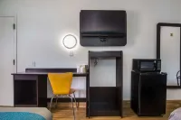 모텔 6 펜서콜라-나스 미를 그로브 호텔