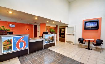 Motel 6 Newport, RI
