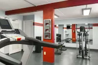 埃德蒙頓西Travelodge by Wyndham酒店 - 健身室/gym room