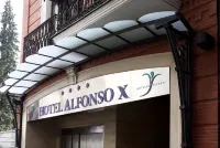 阿爾芳索X絲綢酒店