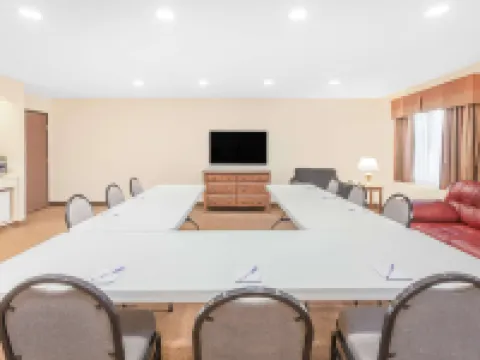 Baymont by Wyndham Port Huron Hotels in St. Clair County