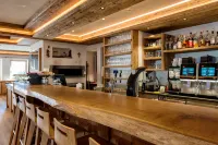 Hotel Sarain Active Mountain Resort - bar