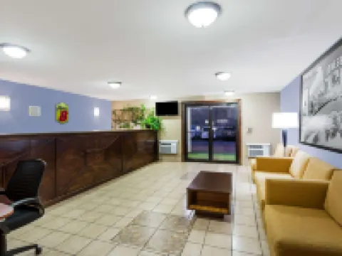 Super 8 by Wyndham Jonesboro Hotels in Jonesboro