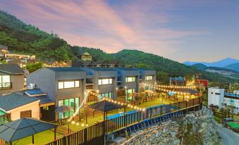 Gapyeong Sky Vill Spa Pension