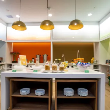 Hampton by Hilton Quito la Carolina Park