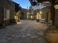 Navy Blue Suites Hotel in zona Panorama Windmill