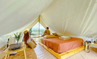 Mondara Villa and Glamping