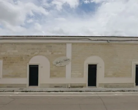 Spicchi di Salento - Mandarino ヴェルノレのホテル