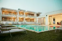 Le Grand Reve Apartments & Luxury Suites Hôtels à : Kalivia Poliyirou