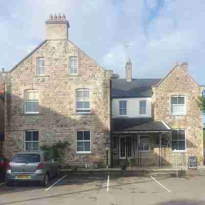 The Shrubbery Hotel Hotel Exterior