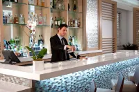 Marseilles Beachfront Hotel - bar