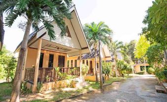 Tom Pizza Resort