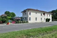 Logis Hôtel la crémaillère Hotels in Hagetmau