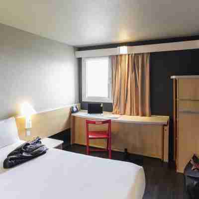 Hôtel ibis Pau Lescar Rooms