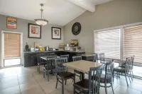 Royal Inn Provo Hotels near Centennial Carillon Tower (BELL)