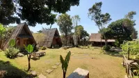 Homestay Ndeso Jimbaran Hotel dekat Mini Mania - Taman Miniatur Dunia
