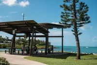 Nomads Airlie Beach