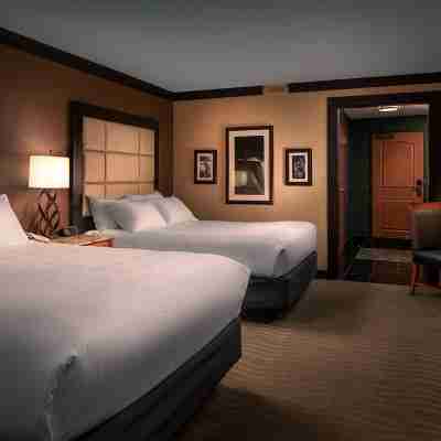 Seneca Niagara Resort & Casino Rooms