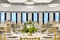Crowne Plaza CLEVELAND AT PLAYHOUSE SQUARE by IHG - Business