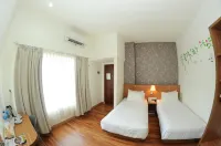 Tanjung Karang Hotel
