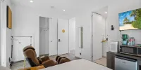 Smarter Bed and Breakfast - Luxury Room