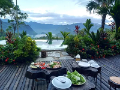 普龍之家酒店 酒店