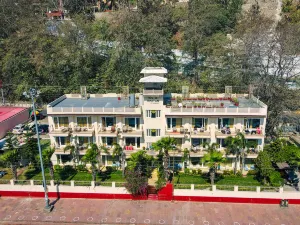 Yog Niketan by Sanskriti